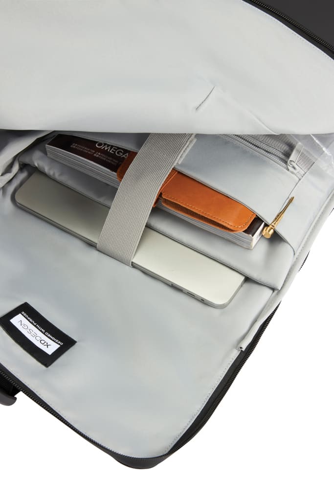  Urban Water Resistant Flap-top Backpack - Black